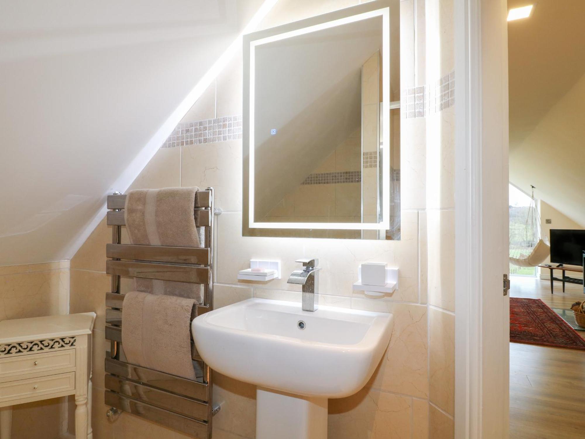 הוילה בלפר The Loft At Amber View מראה חיצוני תמונה